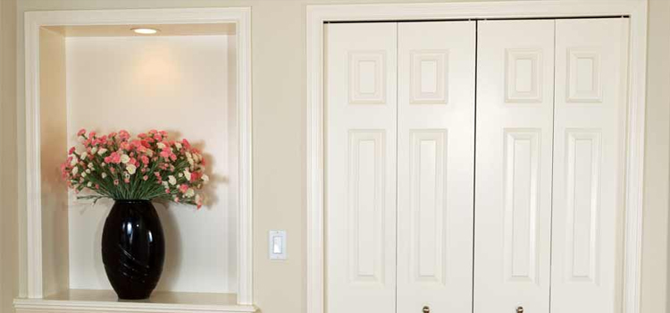 residential closet door repair in Deltona